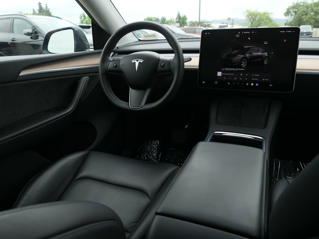 Used 2023 Tesla Model Y Long Range image 23