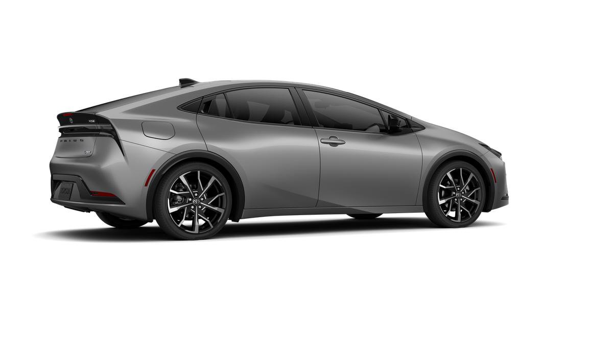 New 2026 Toyota Prius Plug-In Hybrid image 11