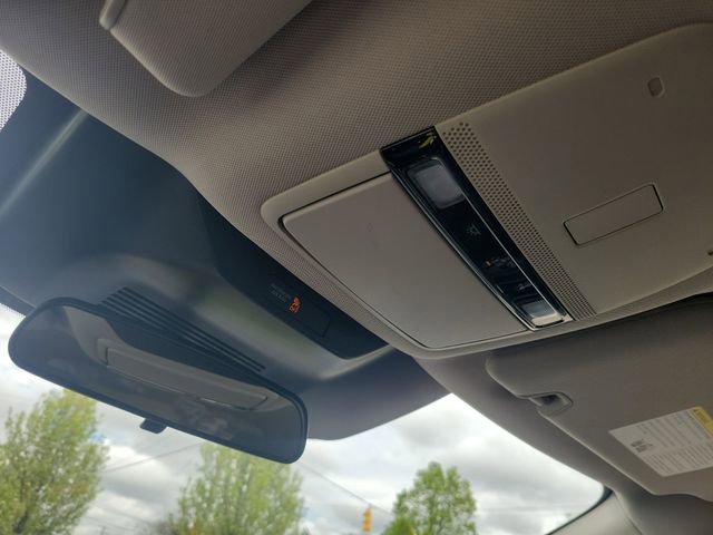 Certified 2025 Nissan Murano SV AWD/4WD image 24