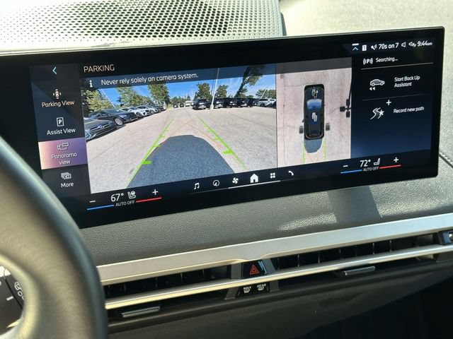 Certified 2024 BMW iX xDrive50 w/ Sport Package AWD/4WD image 32