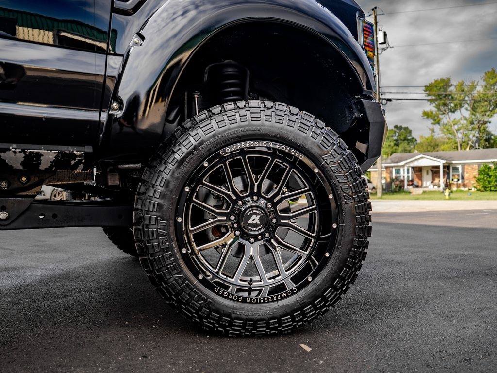Used 2020 Ford F250 Lariat AWD/4WD image 9