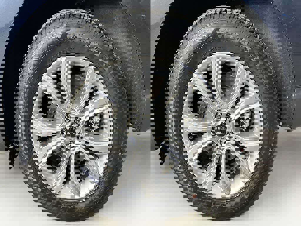 Certified 2024 Ford Edge Titanium image 8