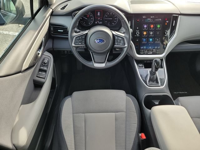 Used 2023 Subaru Outback Premium AWD/4WD image 19