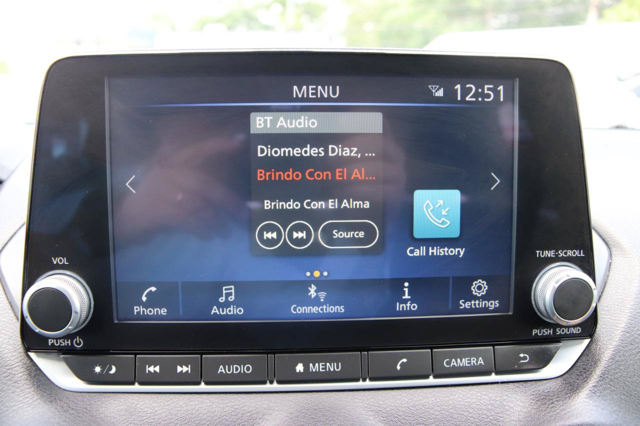 Used 2024 Nissan Sentra SV FWD image 29