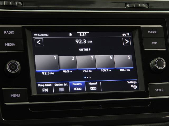 Certified 2022 Volkswagen Tiguan S image 10