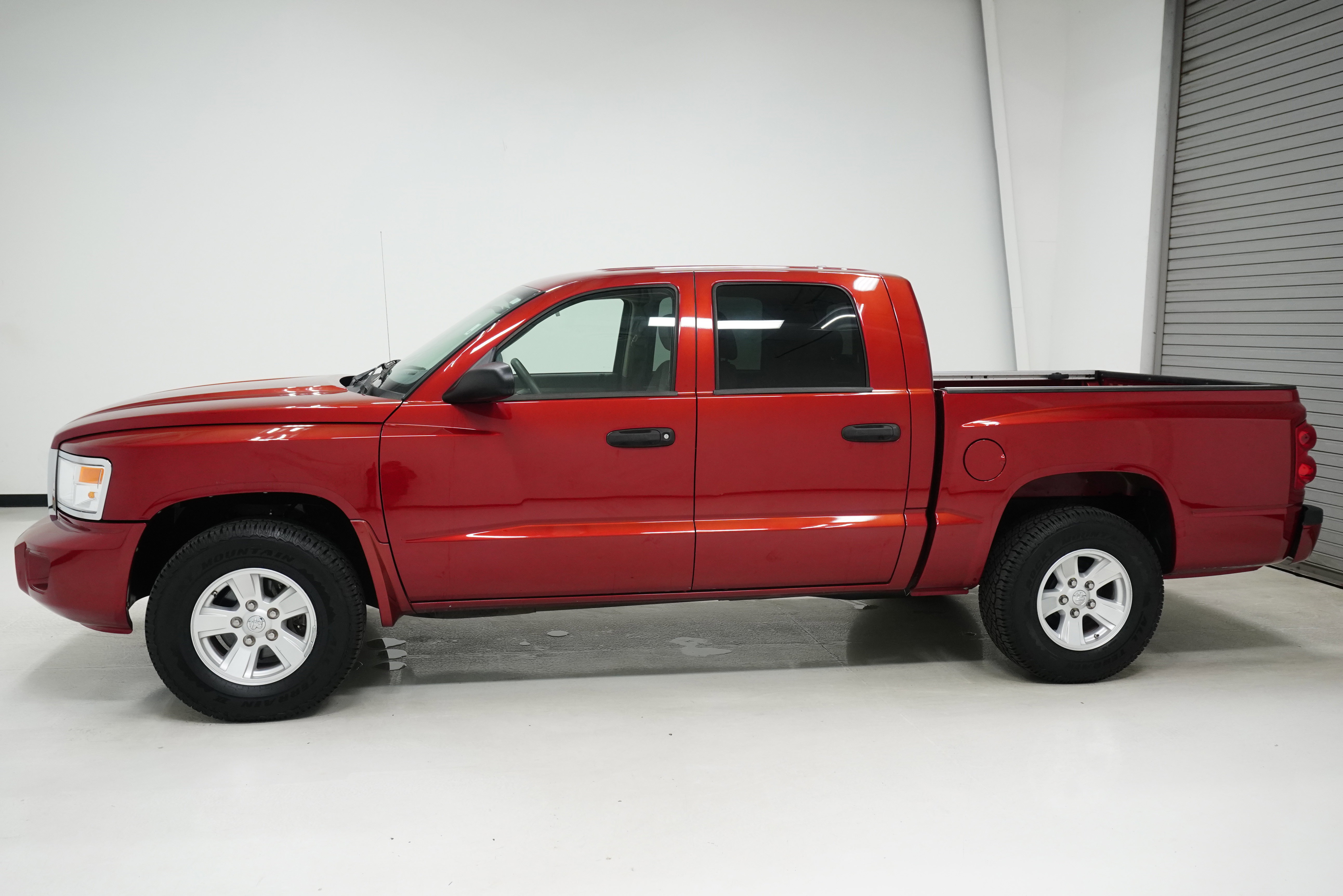 Used 2008 Dodge Dakota SLT image 6