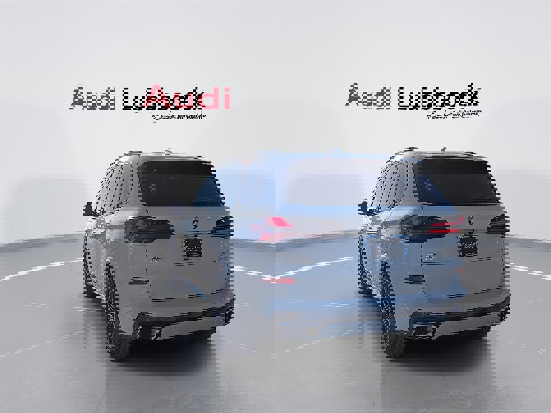 Used 2026 BMW X5 sDrive40i image 7