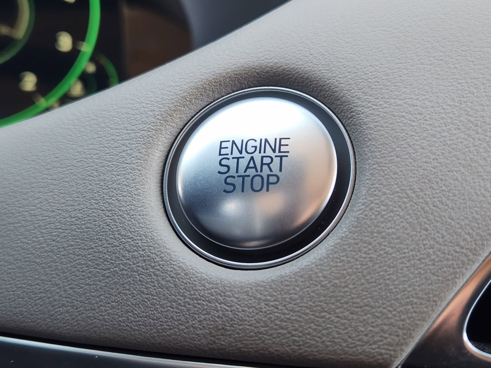 Used 2022 Hyundai Palisade Calligraphy image 23