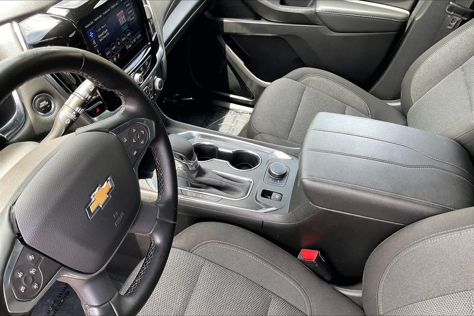Certified 2023 Chevrolet Traverse LT FWD image 17