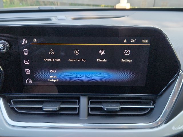 New 2026 Chevrolet Trax LT w/ Sunroof Package FWD image 27