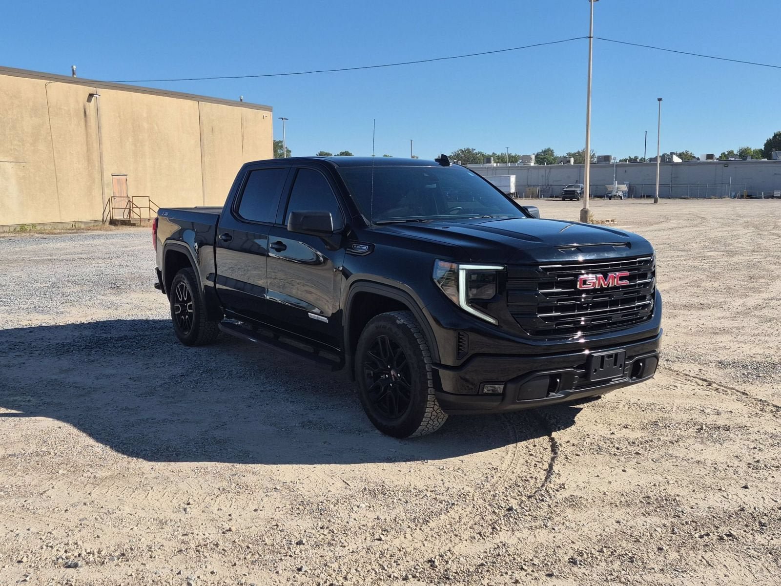 Used 2022 GMC Sierra 1500 Elevation AWD/4WD image 8