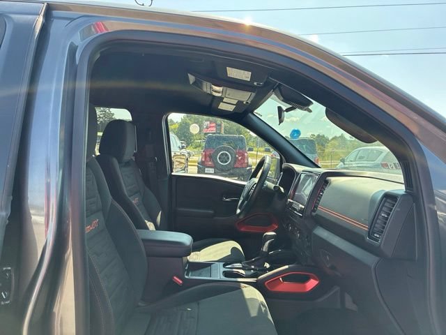 Used 2023 Nissan Frontier PRO-4X w/ Pro Convenience Package AWD/4WD image 58