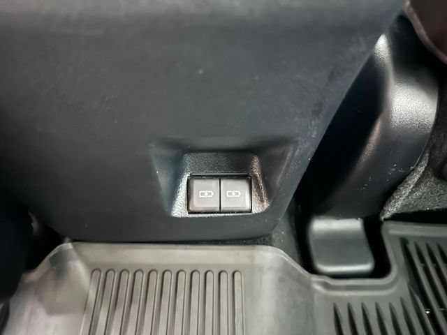 Used 2023 Toyota 4Runner Limited AWD/4WD image 19