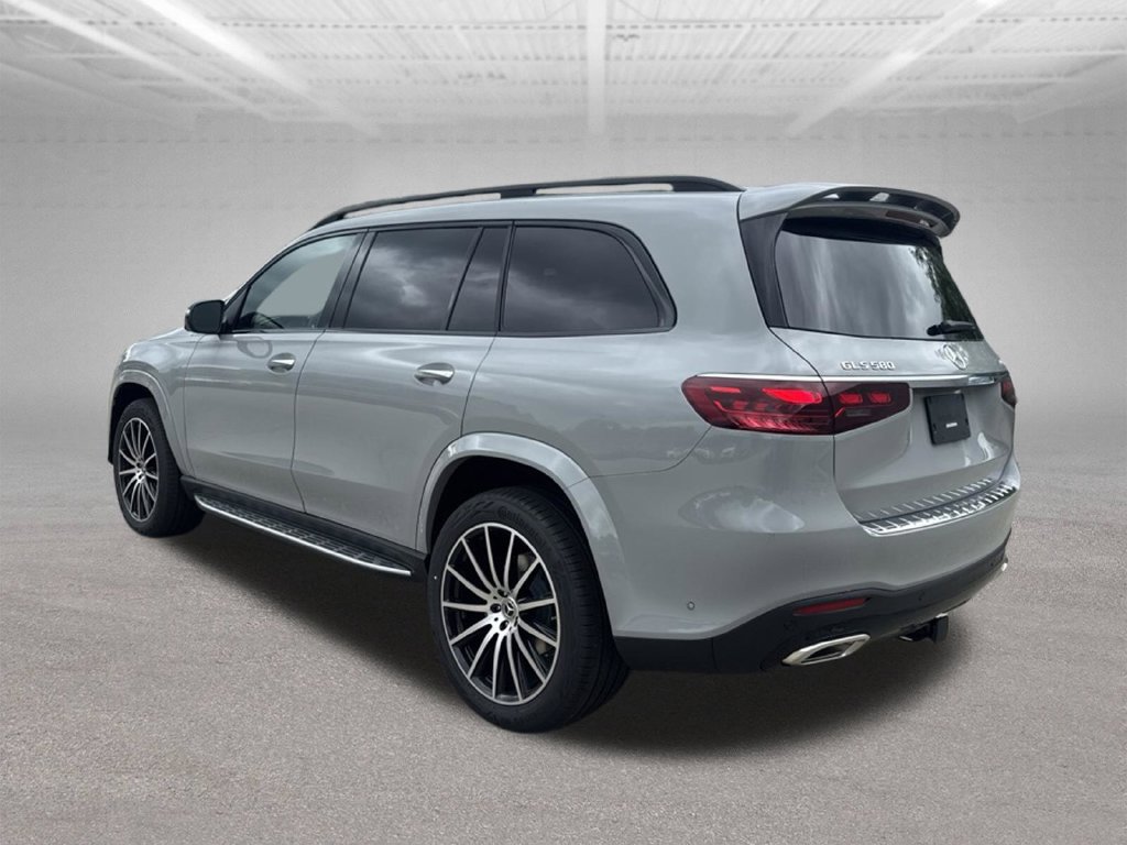 New 2026 Mercedes-Benz GLS 580 4MATIC image 3