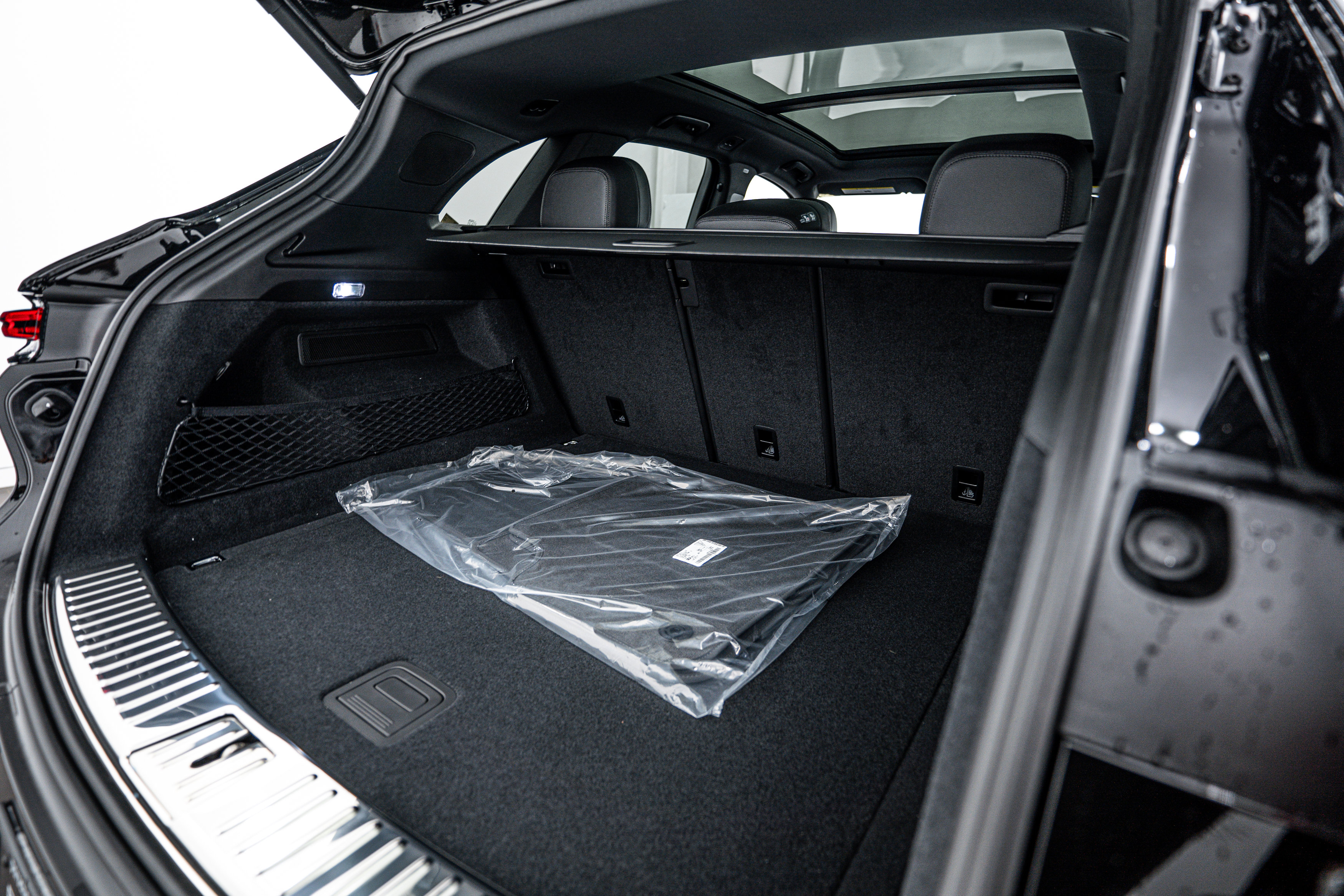 Certified 2026 Porsche Cayenne image 24