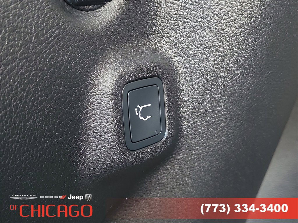 New 2026 Jeep Compass Limited image 8