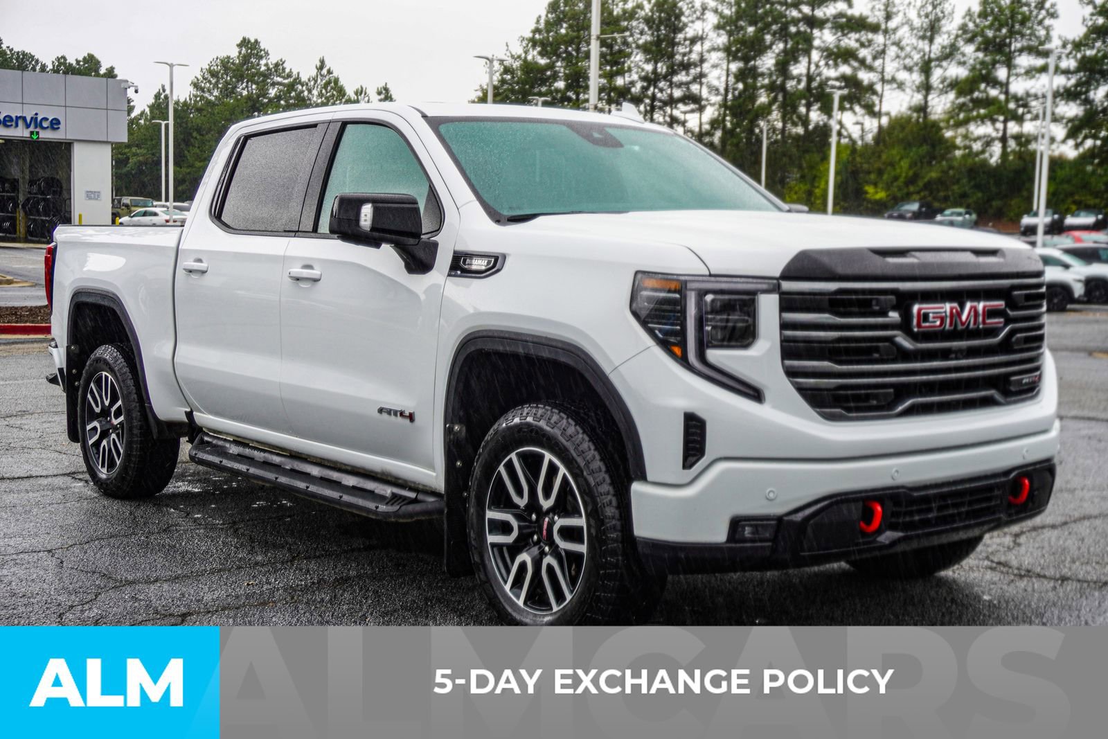 Used 2025 GMC Sierra 1500 AT4 w/ Technology Package image 5