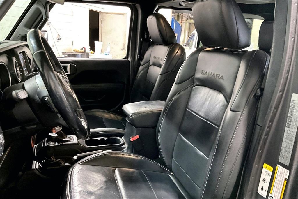 Used 2019 Jeep Wrangler Unlimited Sahara image 15