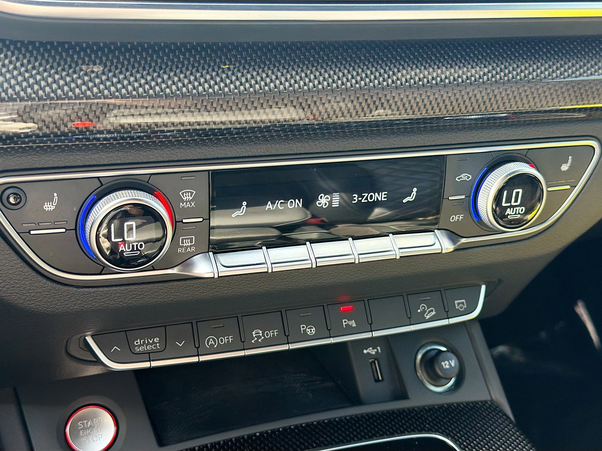 Used 2023 Audi SQ5 Prestige w/ Prestige Package image 33