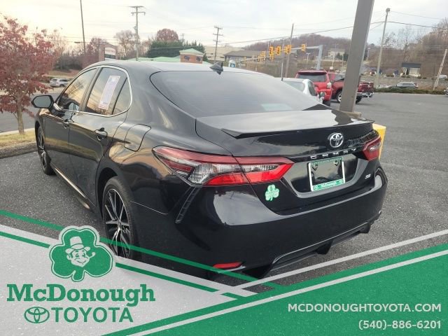 Used 2024 Toyota Camry SE image 38