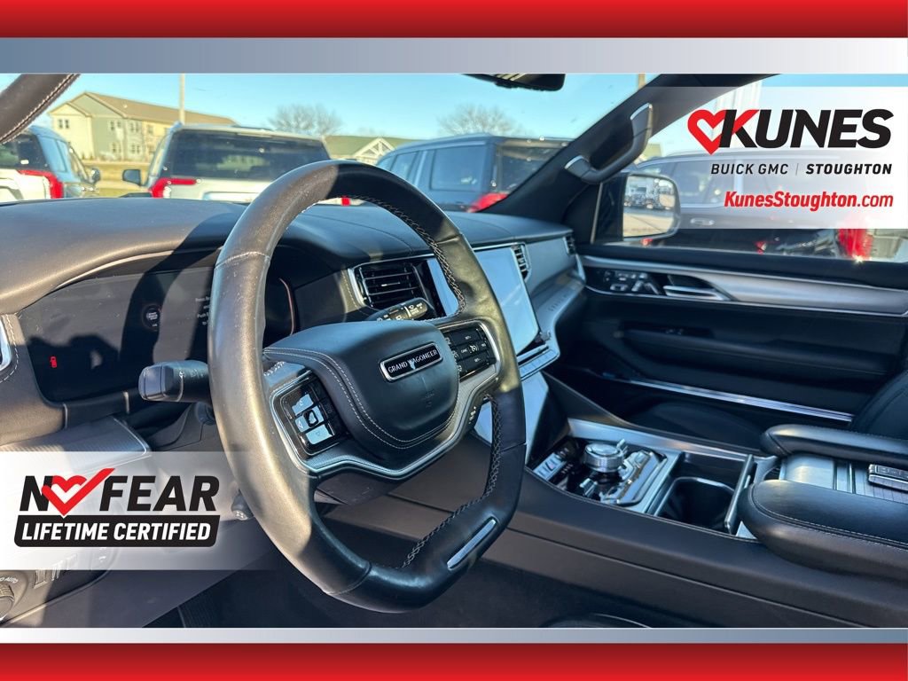 Used 2023 Jeep Grand Wagoneer Series II w/ Flexible Seating Group image 23