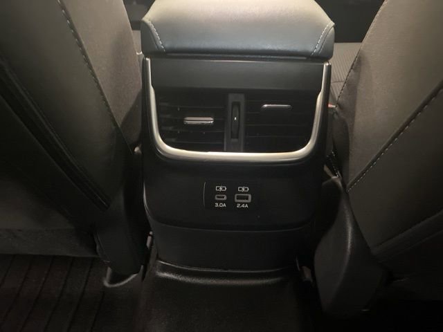 Used 2023 Subaru Legacy Premium image 12
