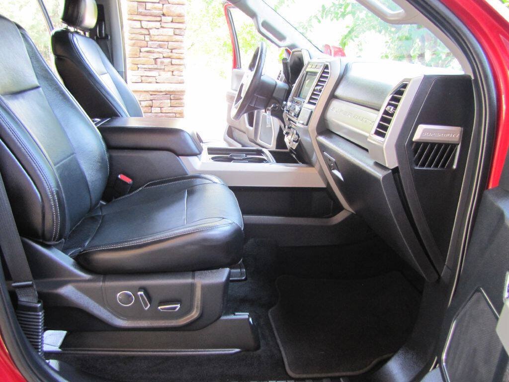 Used 2017 Ford F250 Lariat w/ Lariat Value Package AWD/4WD image 20