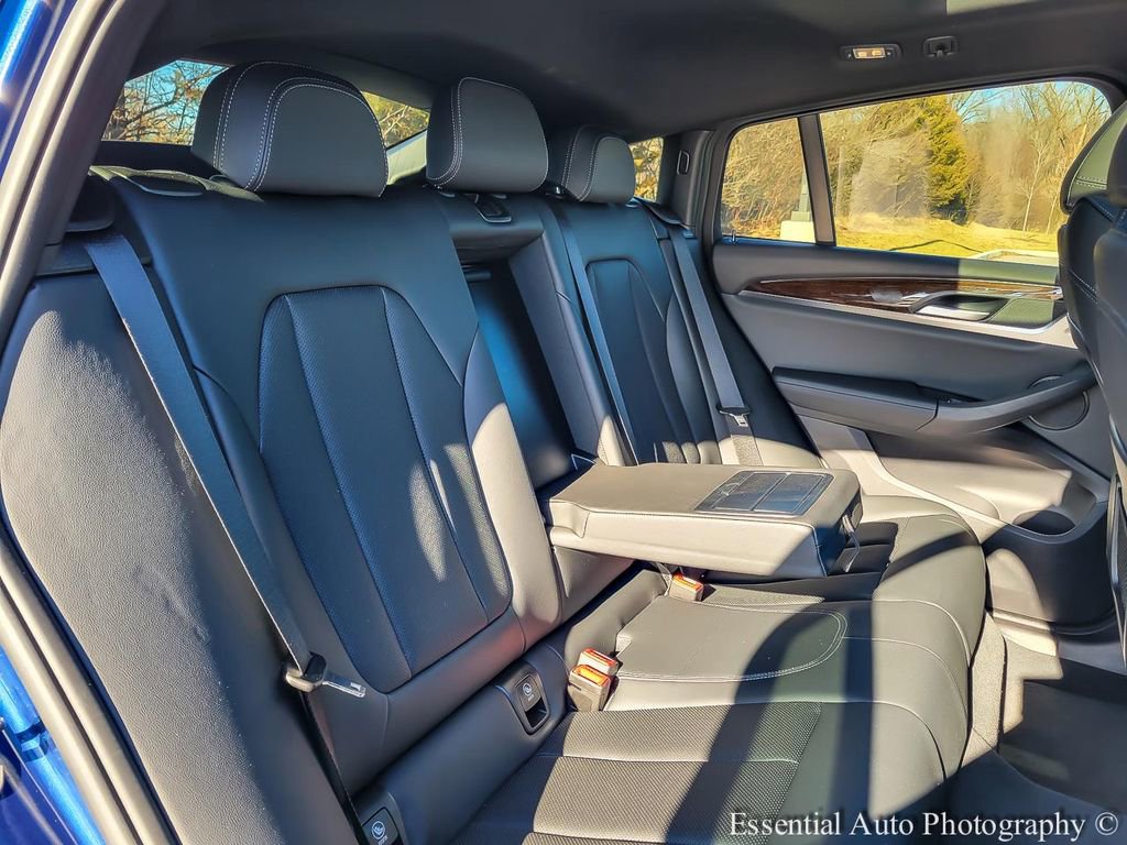 Used 2023 BMW X4 xDrive30i w/ Premium Package image 34