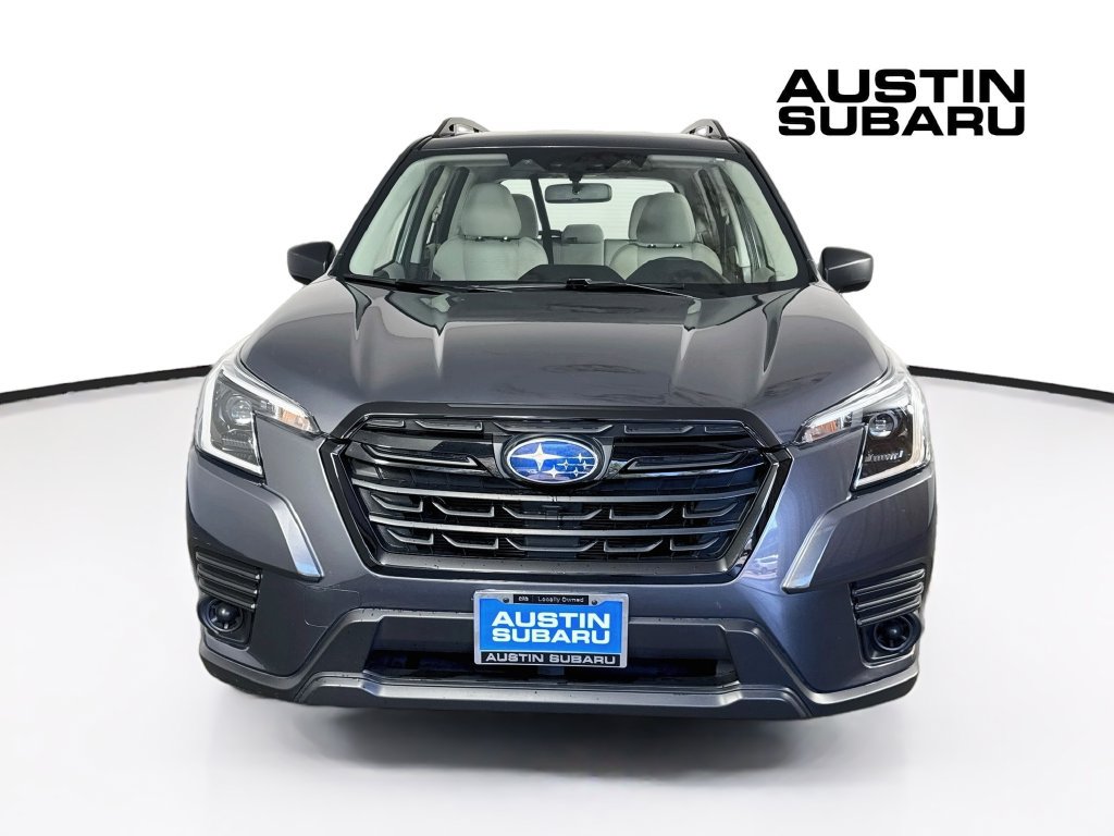 Used 2023 Subaru Forester AWD/4WD image 3