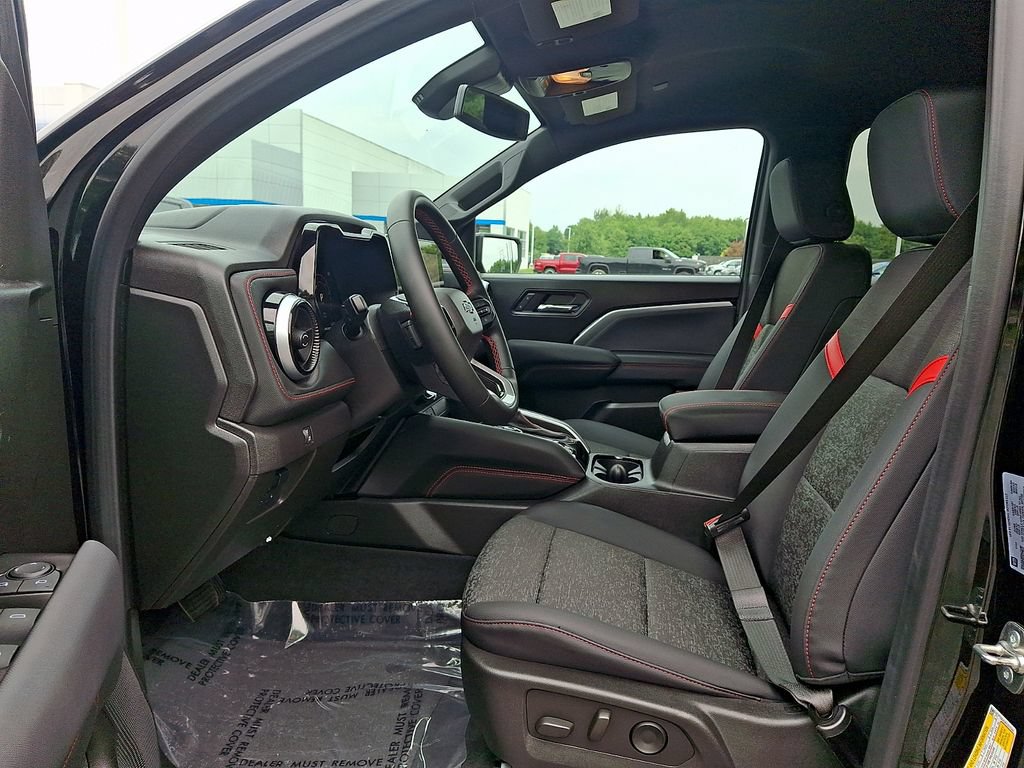 Certified 2024 Chevrolet Colorado Z71 w/ Z71 Convenience Package 2 AWD/4WD image 13