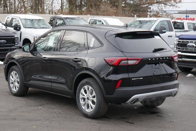 New 2026 Ford Escape Active w/ Cold Weather Package image 10