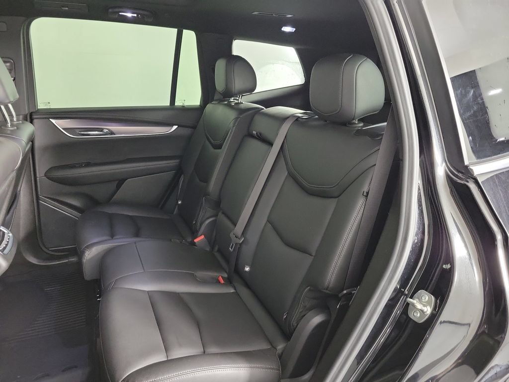 Used 2024 Cadillac XT6 Luxury w/ LPO, Floor Liner Package AWD/4WD image 12