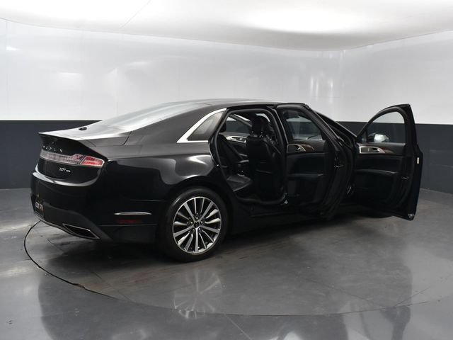Used 2018 Lincoln MKZ Select w/ Select Plus Package AWD/4WD image 12