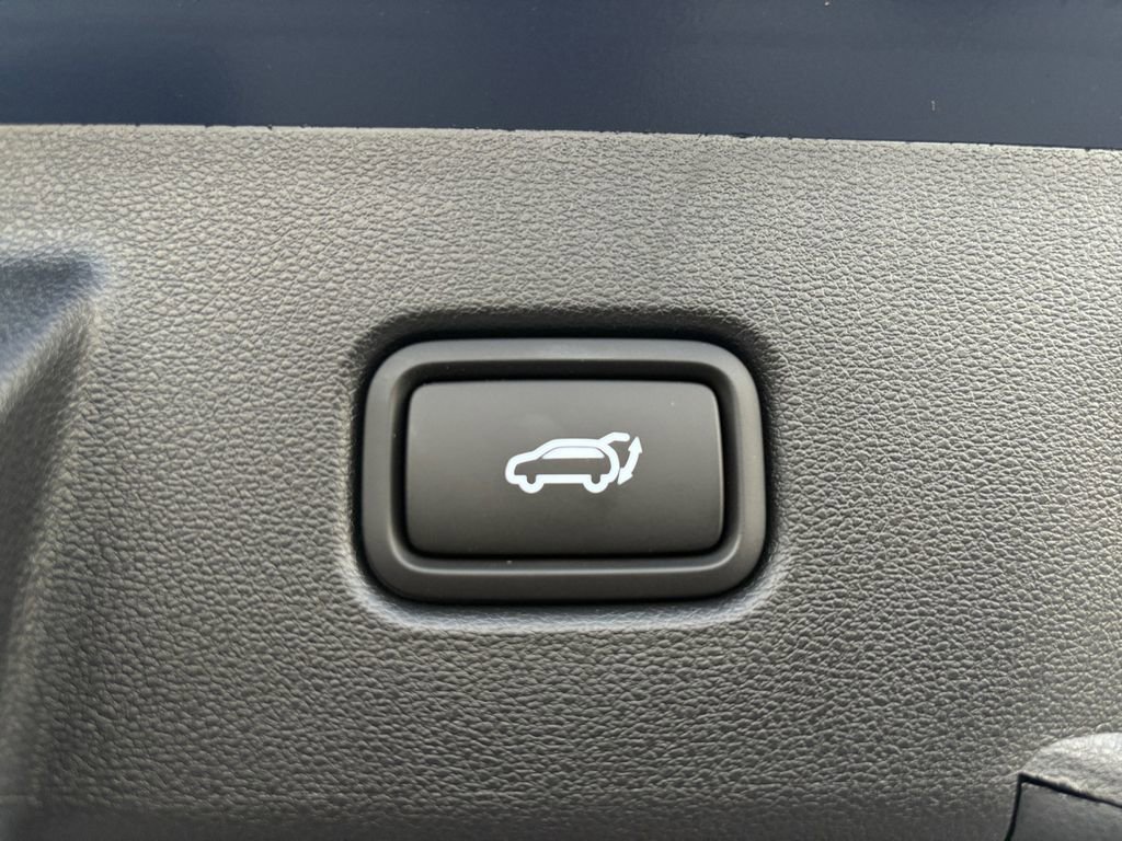 New 2026 Hyundai Tucson SEL image 11