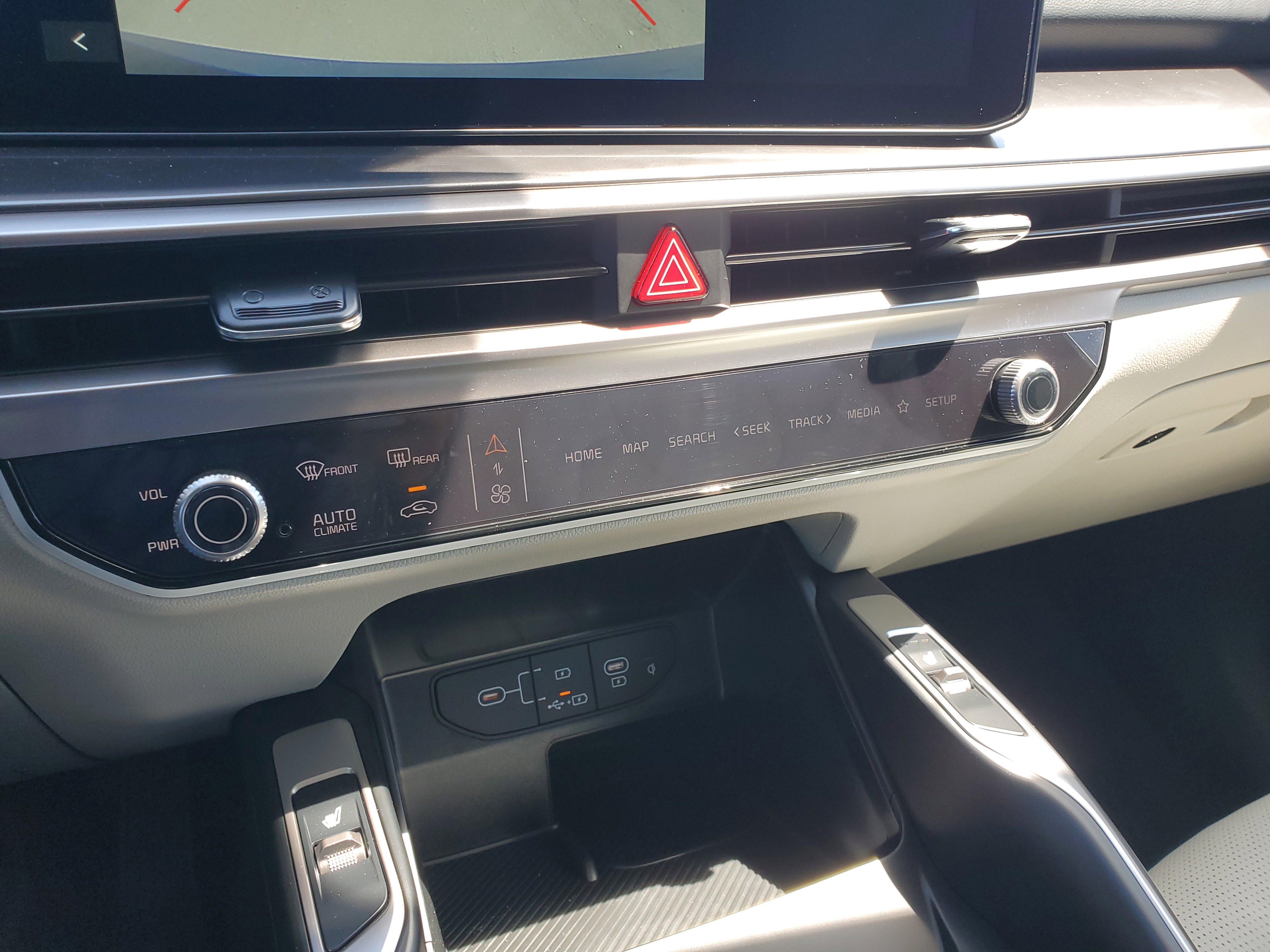 New 2025 Kia Sorento SX image 22