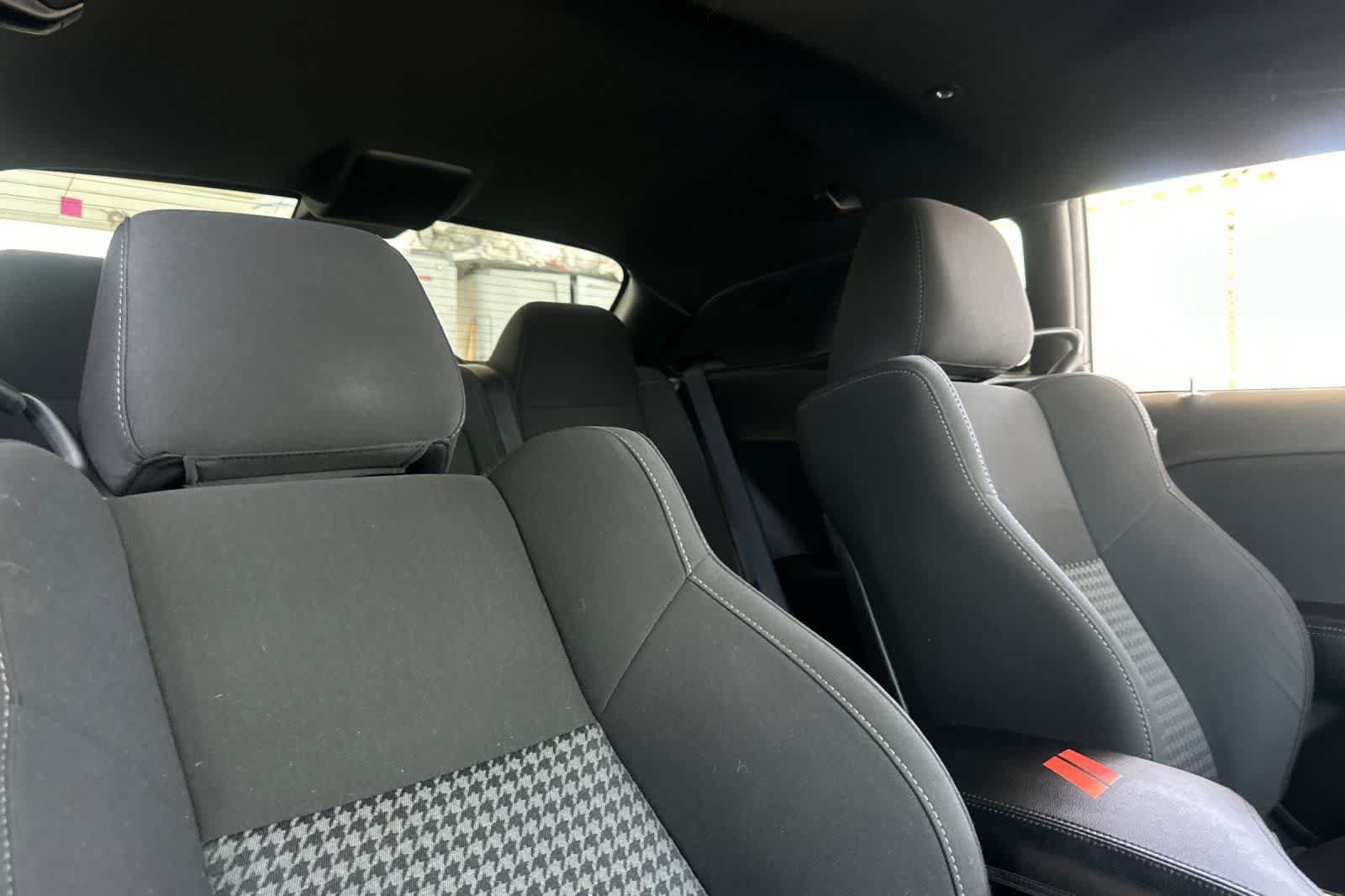 Used 2020 Dodge Challenger GT RWD image 18