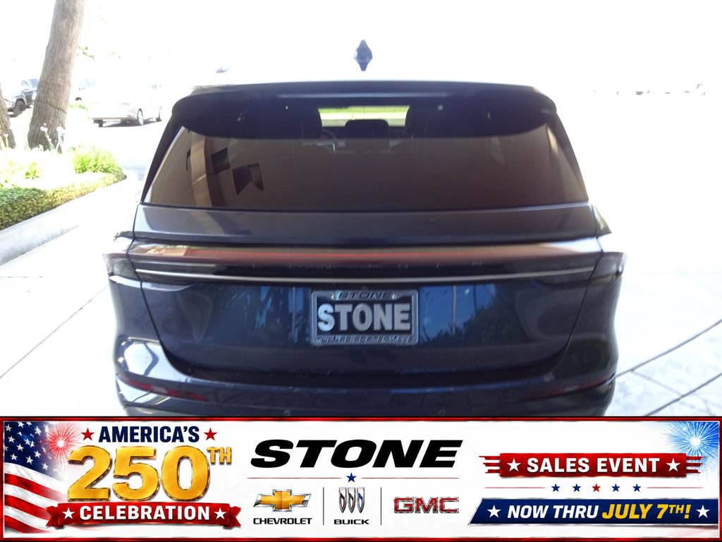 Used 2024 Lincoln Nautilus Reserve w/ Jet Appearance Package (87T) AWD/4WD image 6