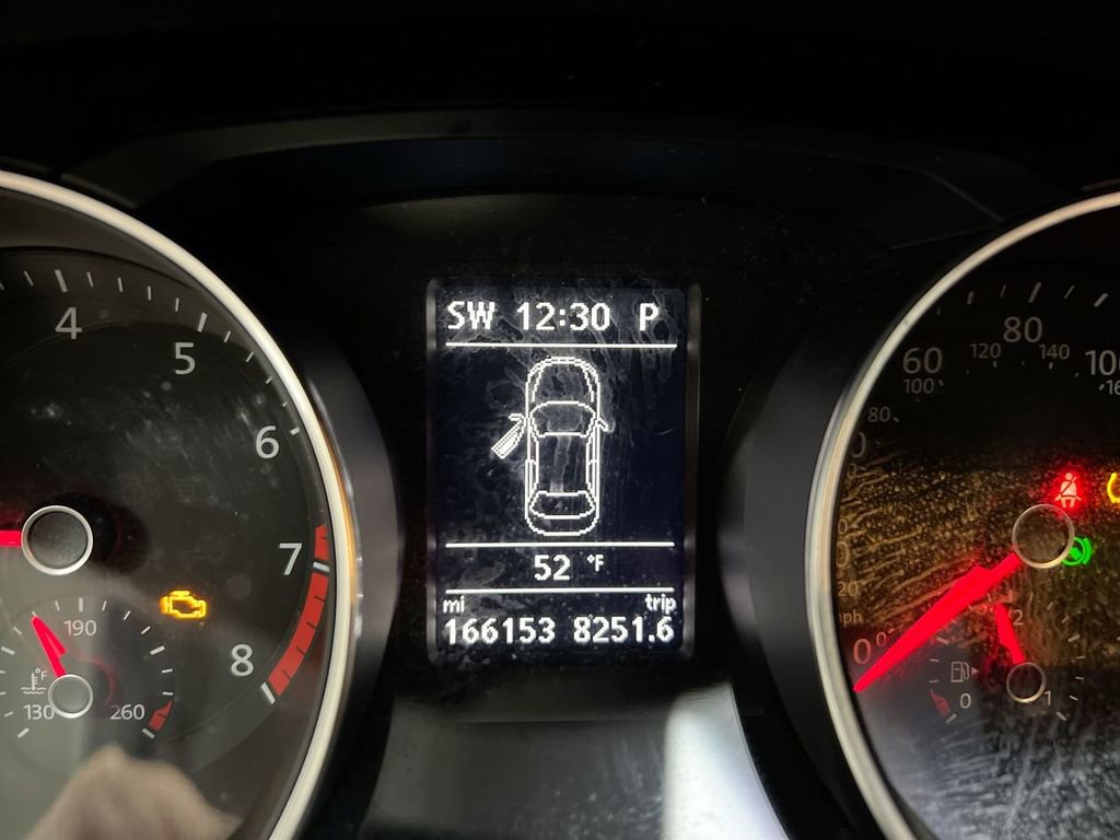 Used 2017 Volkswagen Jetta SEL image 13