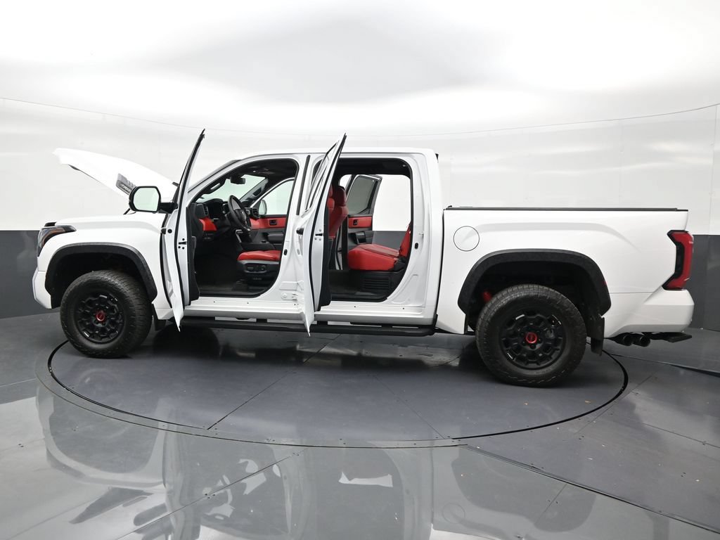 Used 2025 Toyota Tundra TRD Pro AWD/4WD image 31