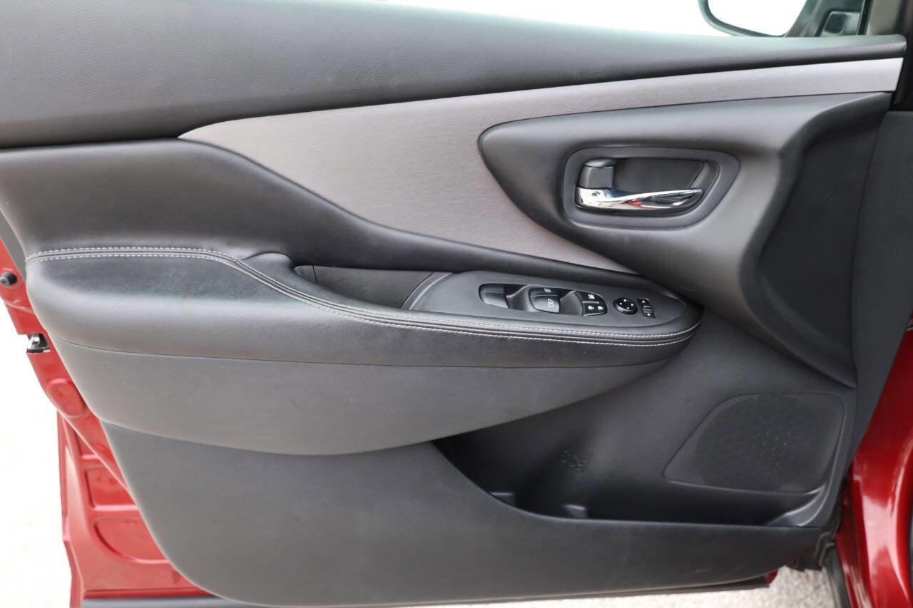 Used 2021 Nissan Murano SV w/ SV Special Edition Package AWD/4WD image 12