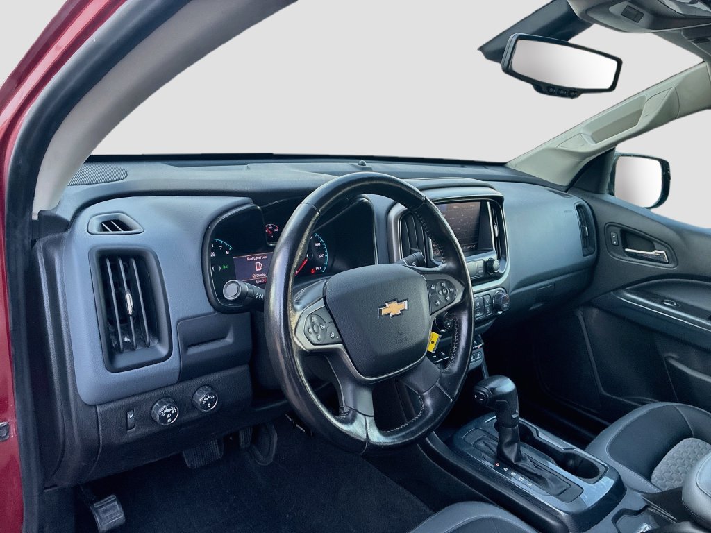 Used 2021 Chevrolet Colorado Z71 AWD/4WD image 9