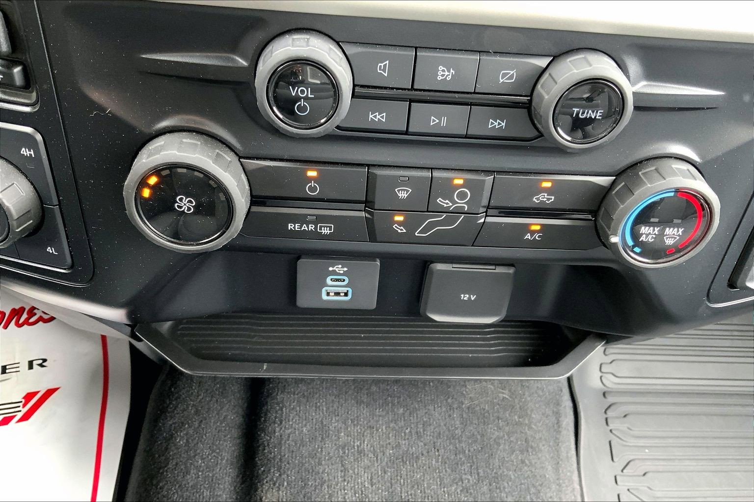 Used 2024 Ford F250 XL w/ STX Appearance Package AWD/4WD image 34
