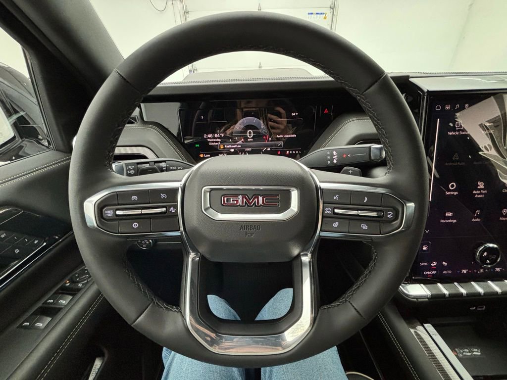 New 2026 GMC Yukon XL Elevation w/ LPO, Elevation Black Package image 23