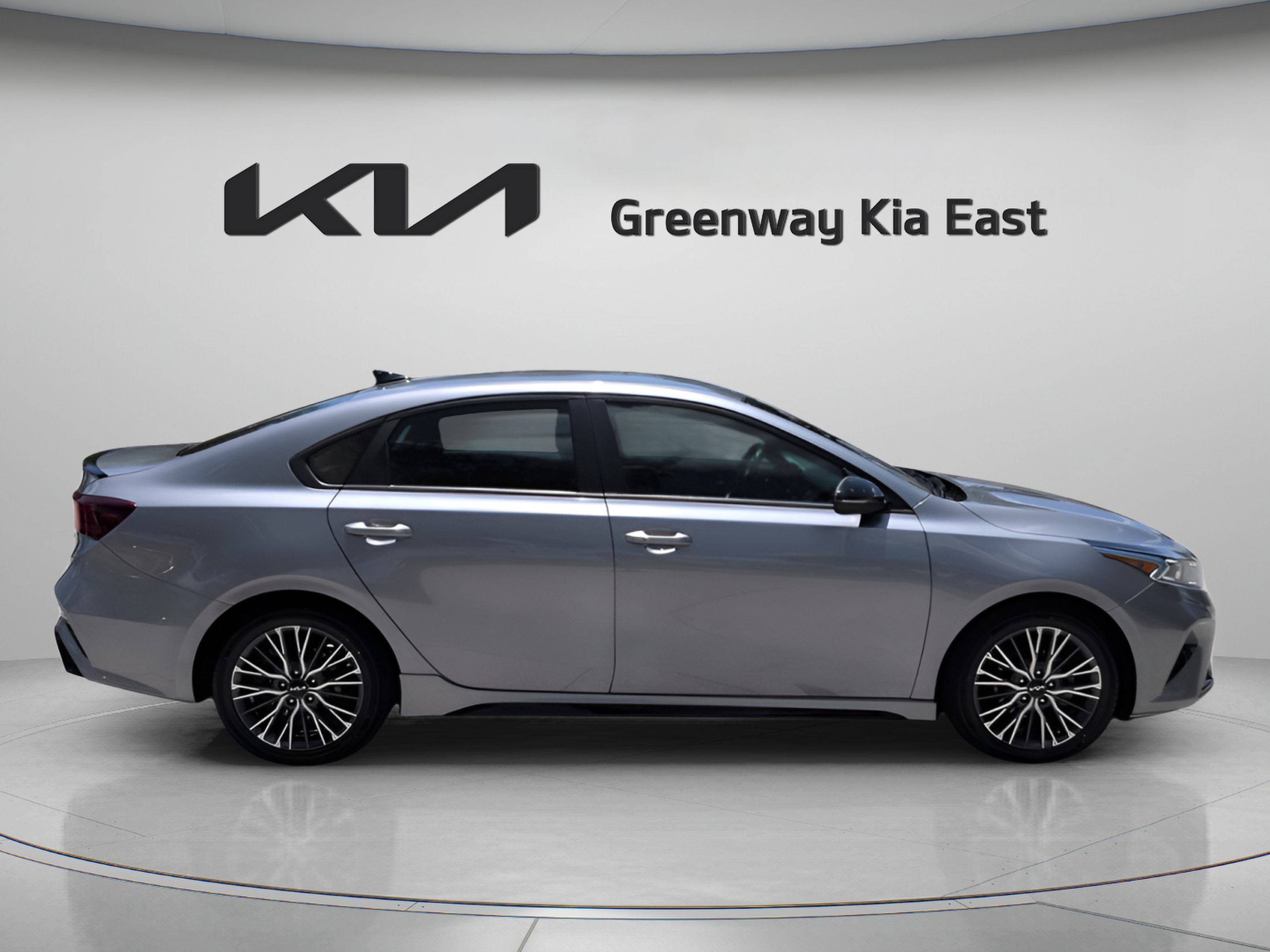 Used 2024 Kia Forte GT-Line FWD image 4