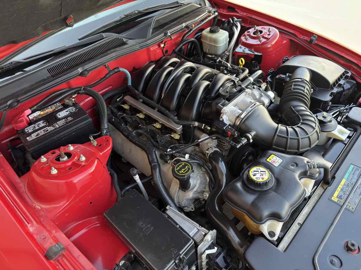 Used 2005 Ford Mustang GT image 54