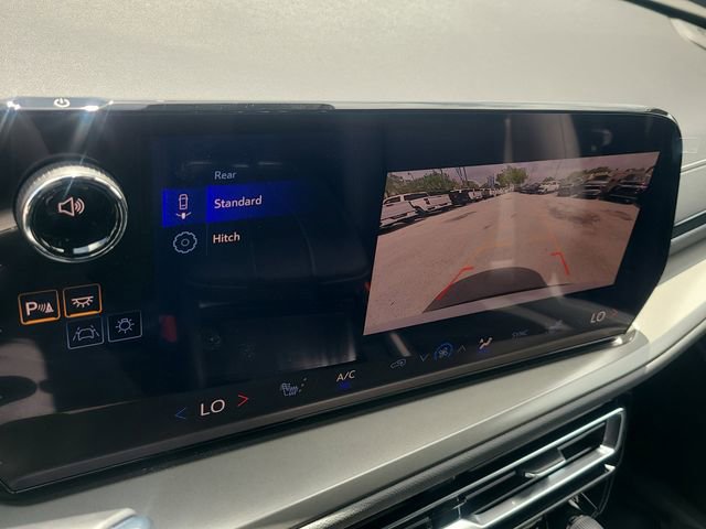 New 2026 Chevrolet Traverse LT image 27