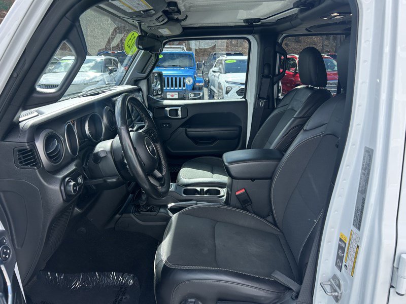 Used 2023 Jeep Wrangler Unlimited Sport AWD/4WD image 9