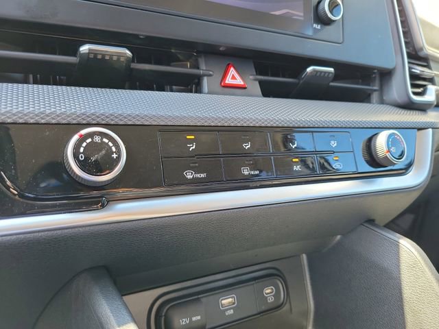 Used 2023 Kia Sportage LX image 27