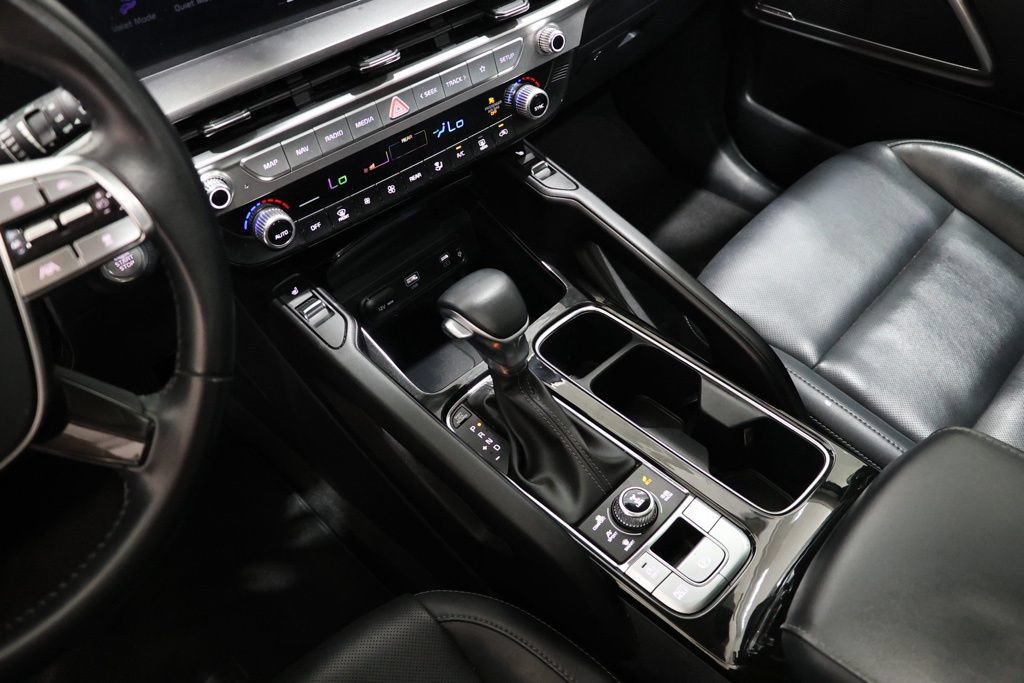 Used 2025 Kia Telluride S AWD/4WD image 30