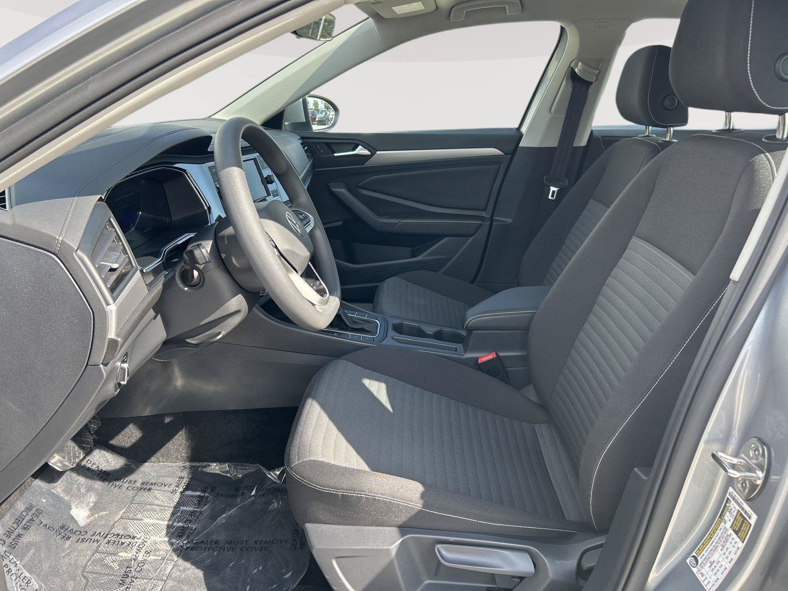 Used 2023 Volkswagen Jetta S FWD image 5